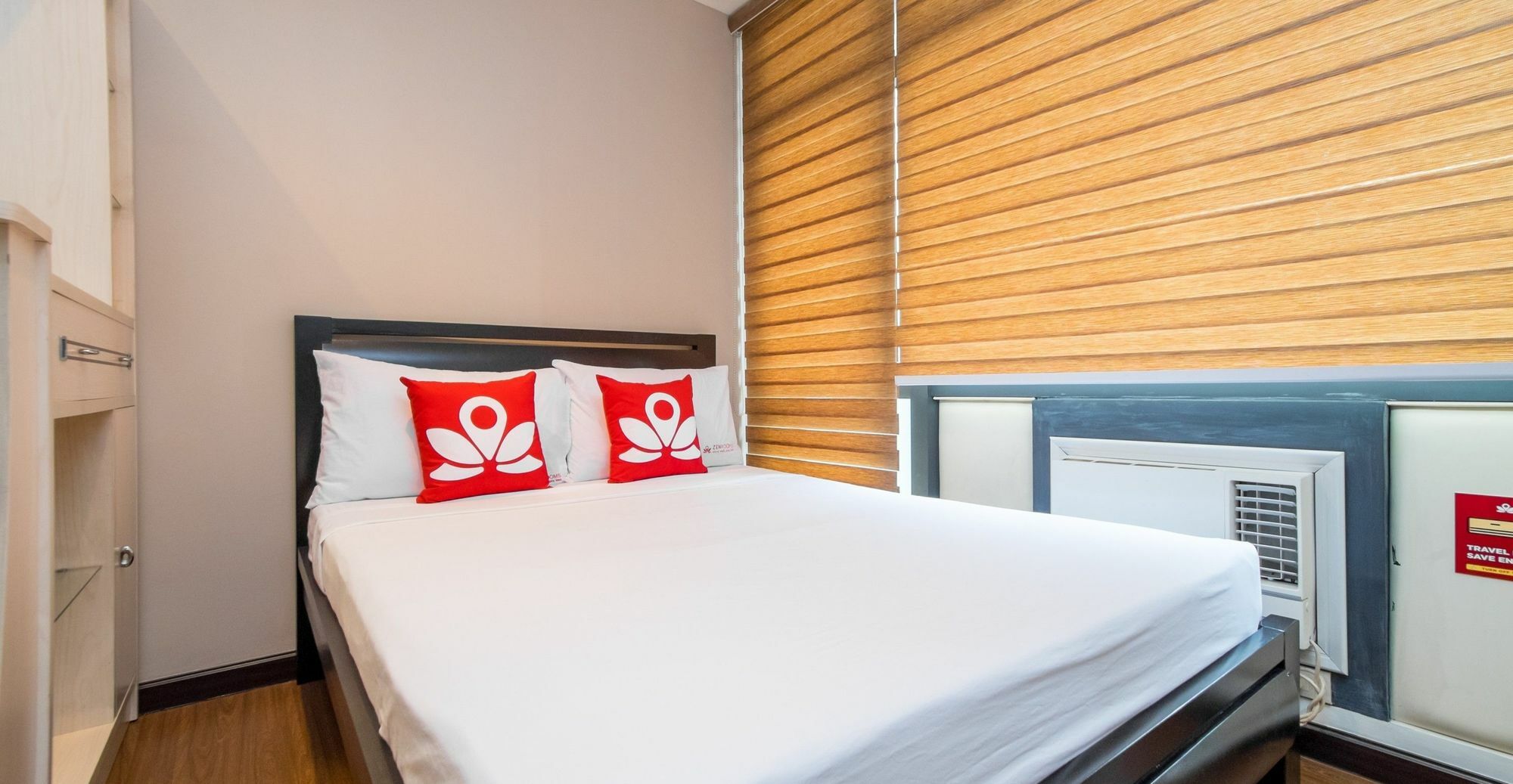 Zen Home Gramercy Residences Makati Макати Экстерьер фото