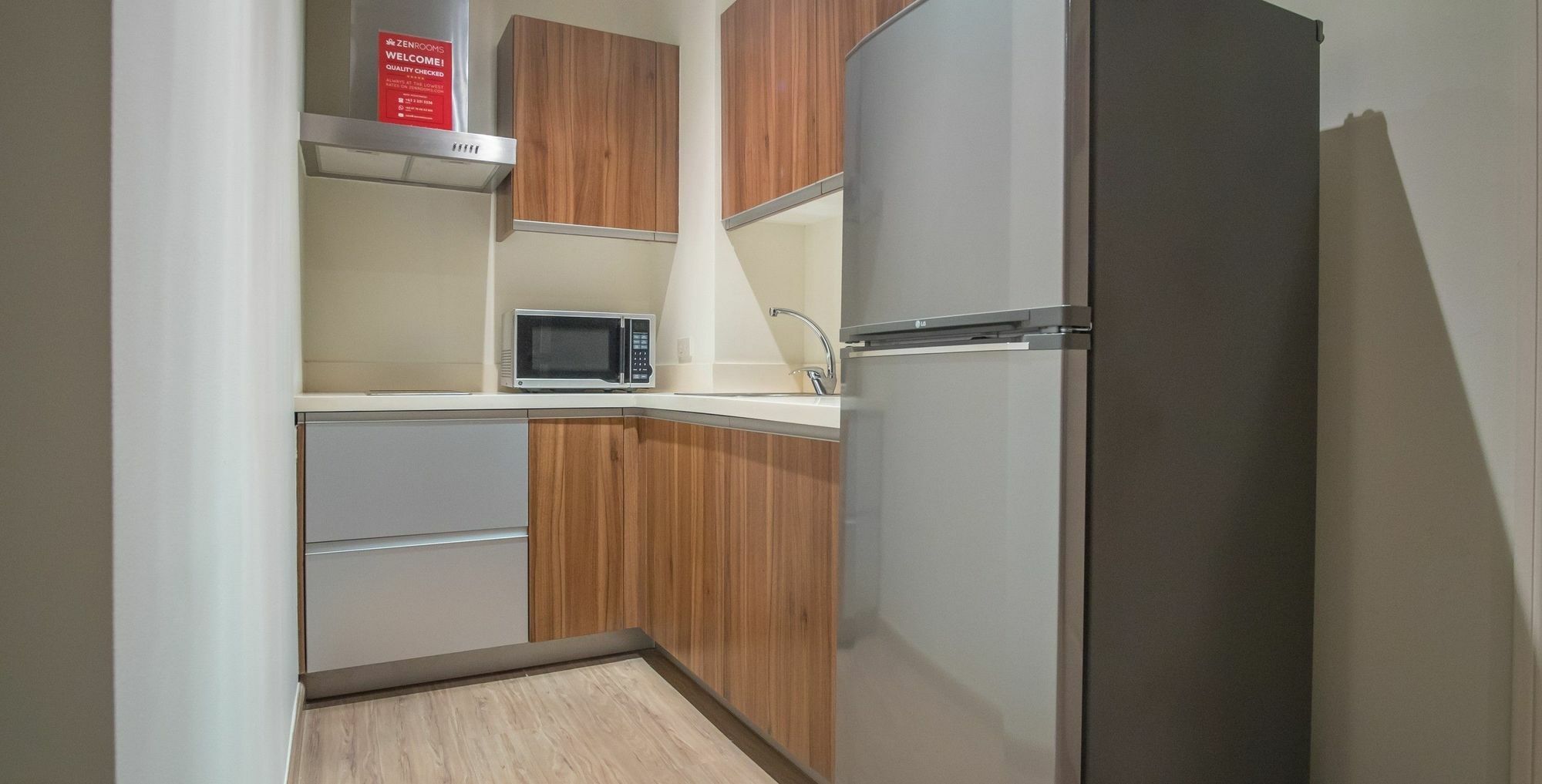 Zen Home Gramercy Residences Makati Макати Экстерьер фото